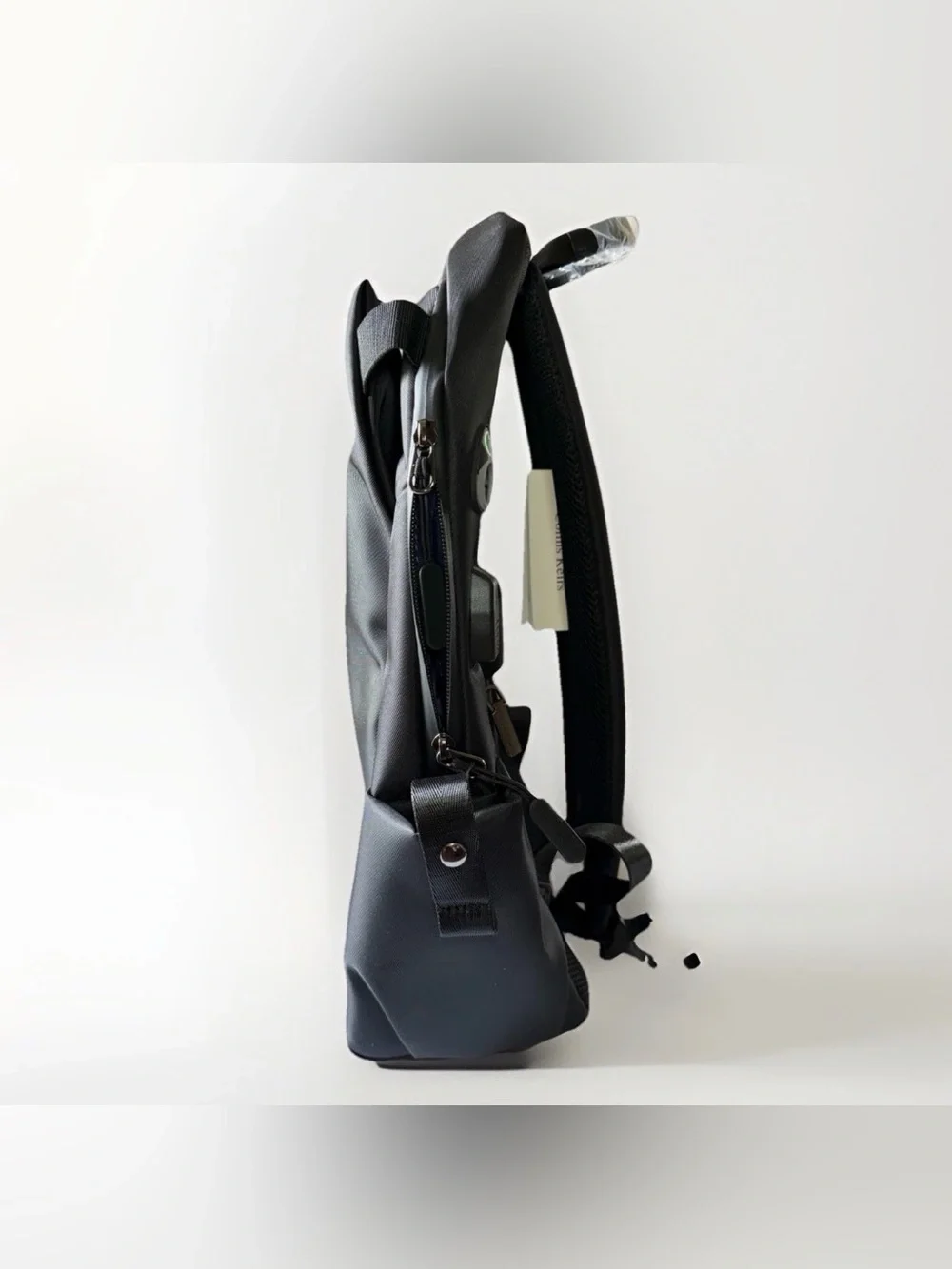 NWT Colins‎ Keirs Minimalist Laptop Backpack Black For Travel, School, Work.